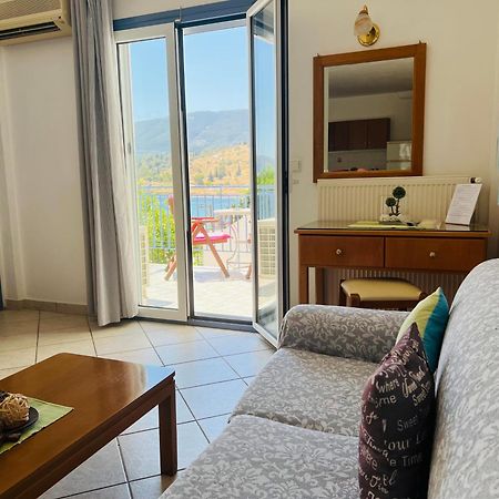 Ktm Sunny Villas Poros Town Buitenkant foto